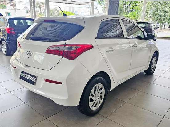 HYUNDAI-HB20-1.0 COMFORT 12V FLEX 4P MANUAL HYUNDAI-HB20-2018