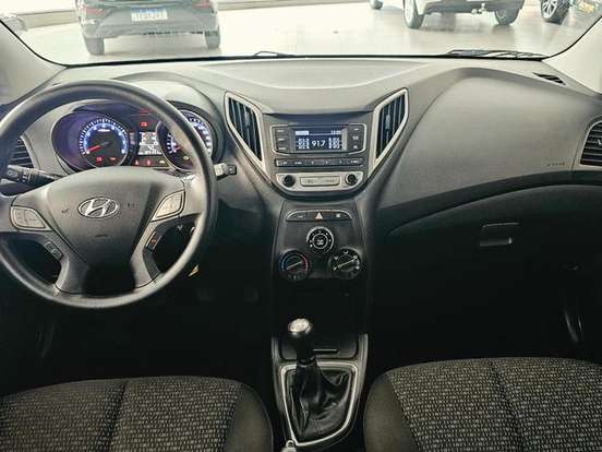 HYUNDAI-HB20-1.0 COMFORT 12V FLEX 4P MANUAL HYUNDAI-HB20-2018