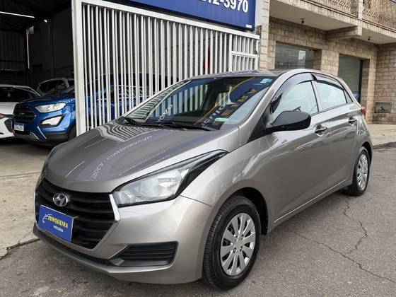 HYUNDAI HB20 1.0 COMFORT 12V FLEX 4P MANUAL