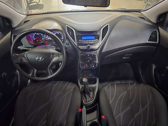 HYUNDAI-HB20-2014