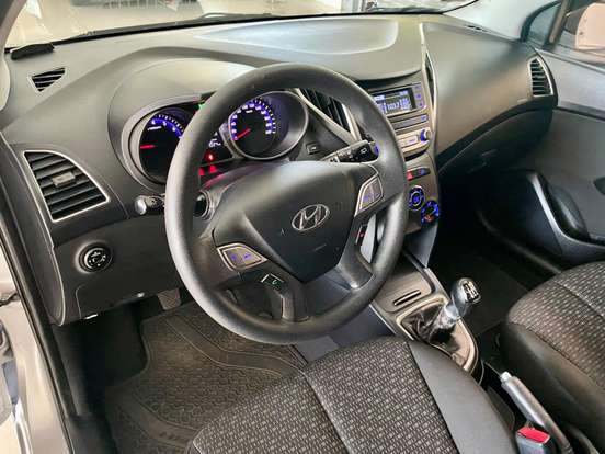 HYUNDAI-HB20-1.0 COMFORT PLUS 12V TURBO FLEX 4P MANUAL HYUNDAI-HB20-2016