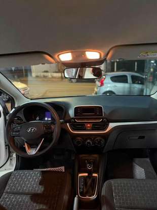 HYUNDAI-HB20-2023