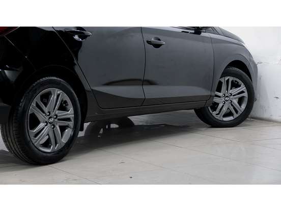 HYUNDAI-HB20-2024