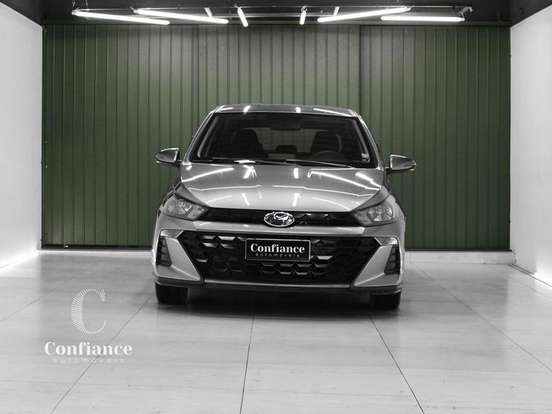 HYUNDAI-HB20-2023