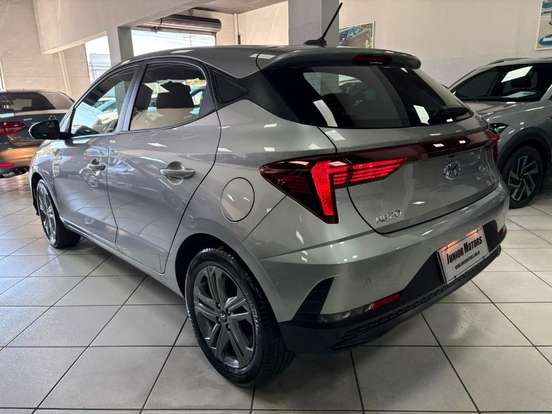 HYUNDAI-HB20-2024