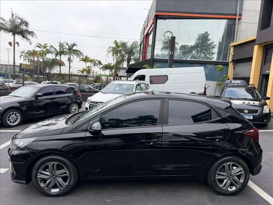 HYUNDAI-HB20-2024