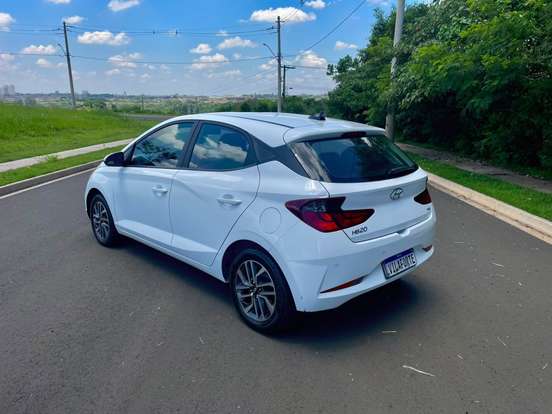 HYUNDAI-HB20-2021
