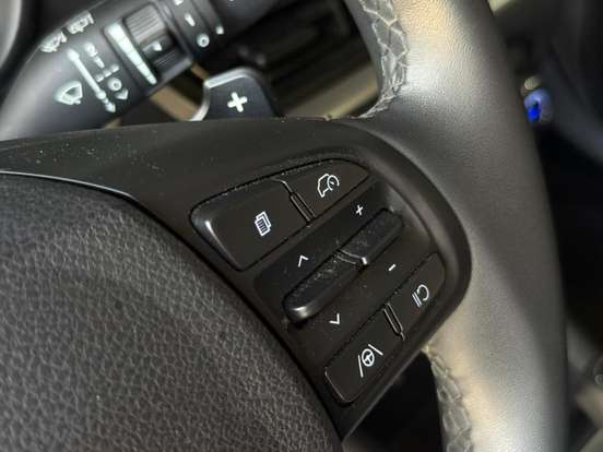 HYUNDAI-HB20-2024