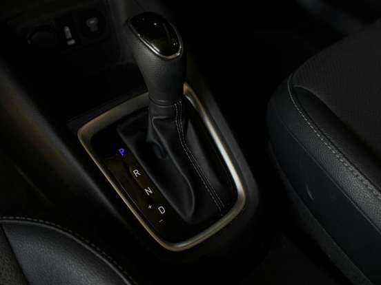 HYUNDAI-HB20-2024