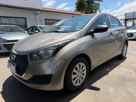 HYUNDAI HB20 1.0 UNIQUE 12V FLEX 4P MANUAL