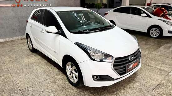 HYUNDAI-HB20-2015