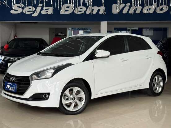 HYUNDAI-HB20-2016