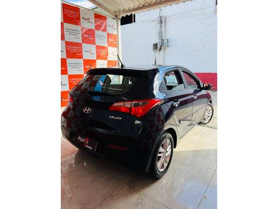 HYUNDAI-HB20-2012