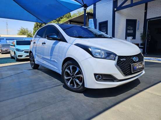 HYUNDAI-HB20-1.6 R SPEC 16V FLEX 4P MANUAL HYUNDAI-HB20-2016
