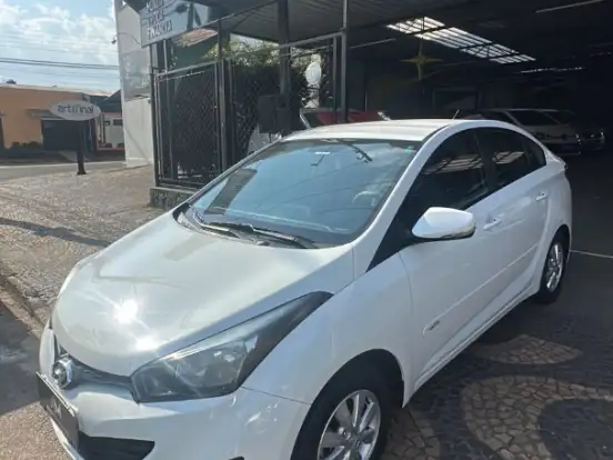 HYUNDAI-HB20S-1.0 COMFORT PLUS 12V FLEX 4P MANUAL HYUNDAI-HB20S-2015