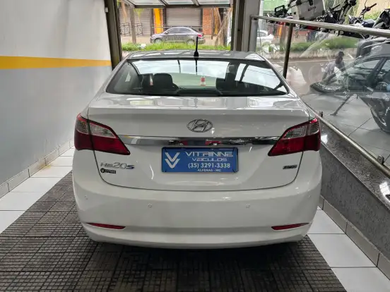 HYUNDAI-HB20S-1.0 COMFORT STYLE 12V FLEX 4P MANUAL HYUNDAI-HB20S-2017