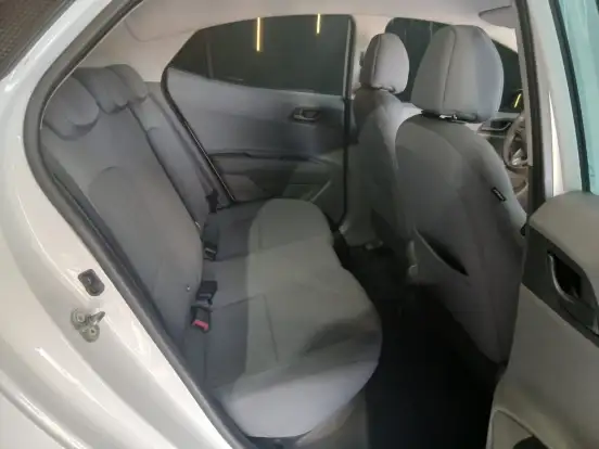HYUNDAI-HB20S-2024