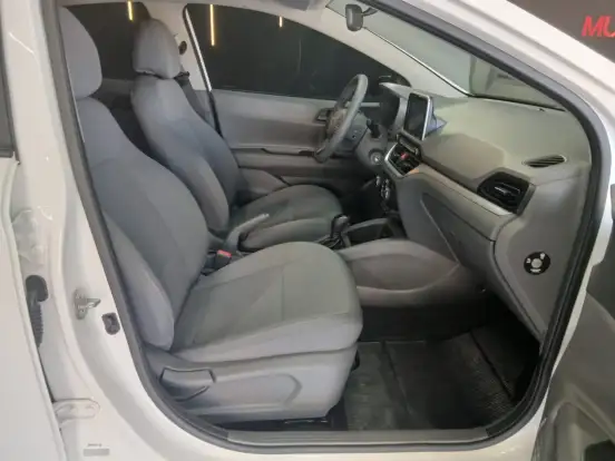 HYUNDAI-HB20S-2024