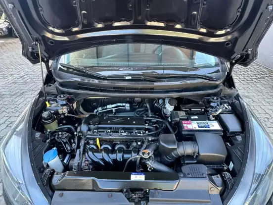 HYUNDAI-HB20S-1.6 COMFORT PLUS 16V FLEX 4P AUTOMÁTICO HYUNDAI-HB20S-2019