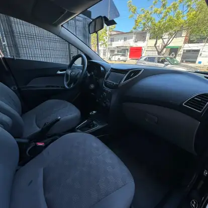 HYUNDAI-HB20S-2019