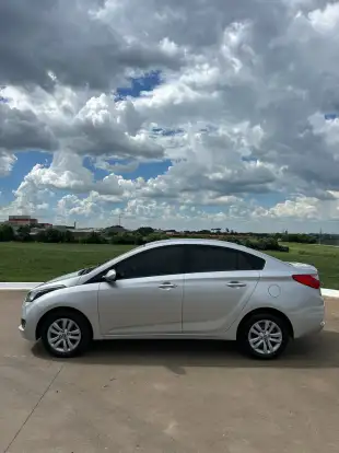 HYUNDAI-HB20S-2016
