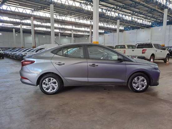 HYUNDAI-HB20S-2024