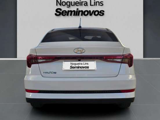 HYUNDAI-HB20S-2024