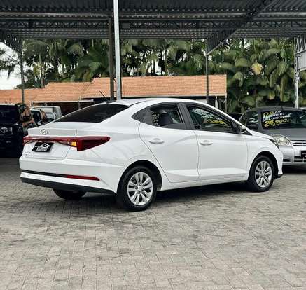 HYUNDAI-HB20S-2024