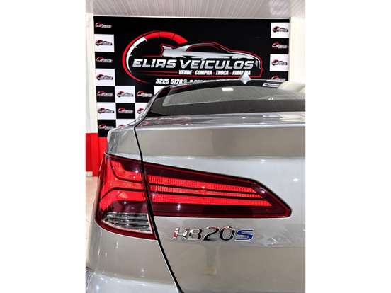 HYUNDAI-HB20S-2021