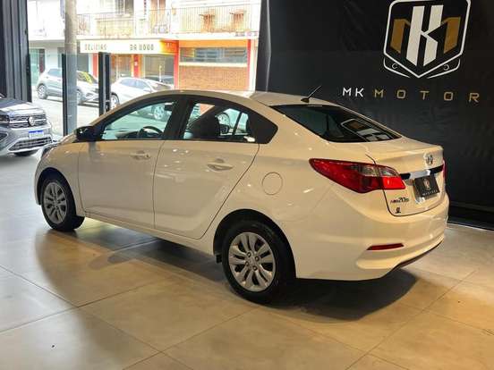 HYUNDAI-HB20S-1.0 COMFORT PLUS 12V TURBO FLEX 4P MANUAL HYUNDAI-HB20S-2017