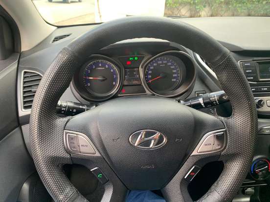 HYUNDAI-HB20S-2016