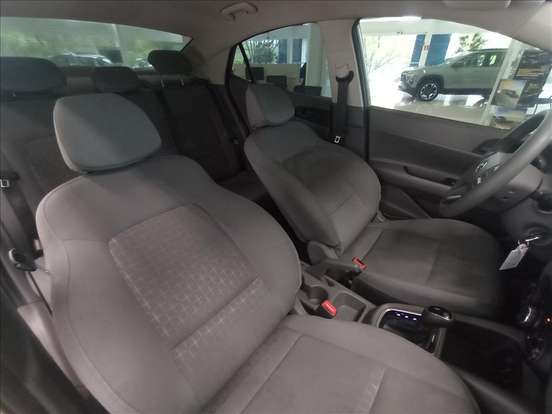 HYUNDAI-HB20S-2023