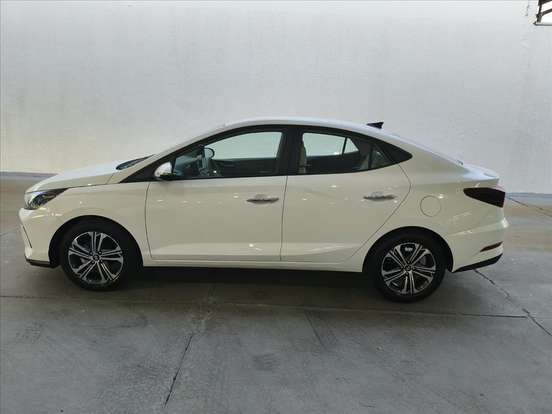 HYUNDAI-HB20S-2025