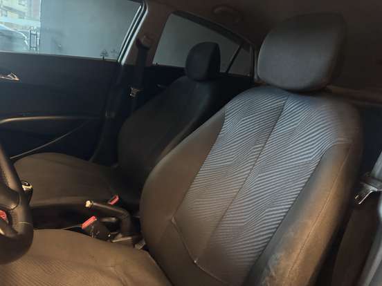 HYUNDAI-HB20S-1.6 COMFORT PLUS 16V FLEX 4P MANUAL HYUNDAI-HB20S-2013