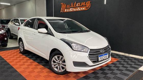HYUNDAI HB20S 1.6 COMFORT PLUS 16V FLEX 4P MANUAL