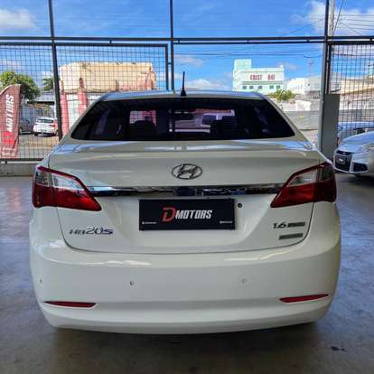 HYUNDAI-HB20S-2013