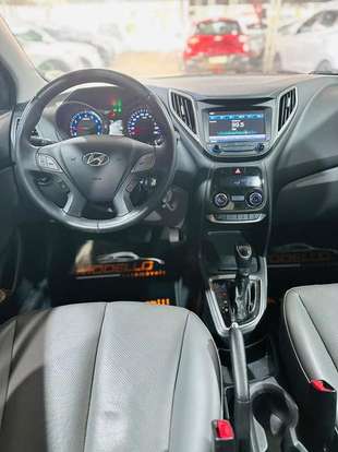 HYUNDAI-HB20S-2016