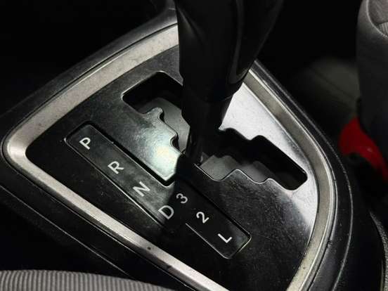 HYUNDAI-HB20S-2013