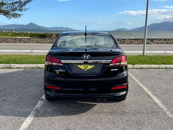 HYUNDAI-HB20S-2018