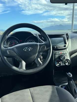 HYUNDAI-HB20S-2018