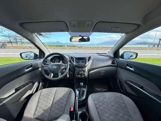 HYUNDAI-HB20S-1.6 STYLE 16V FLEX 4P AUTOMÁTICO HYUNDAI-HB20S-2018