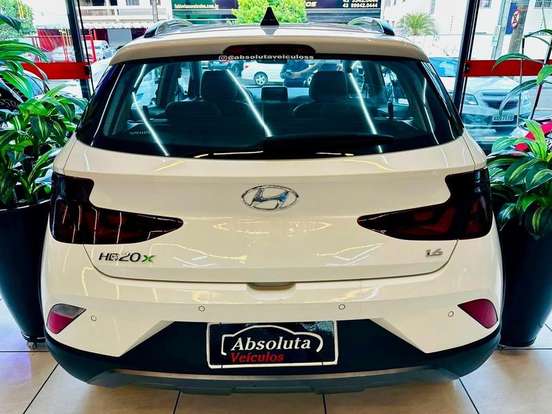 HYUNDAI-HB20X-2019