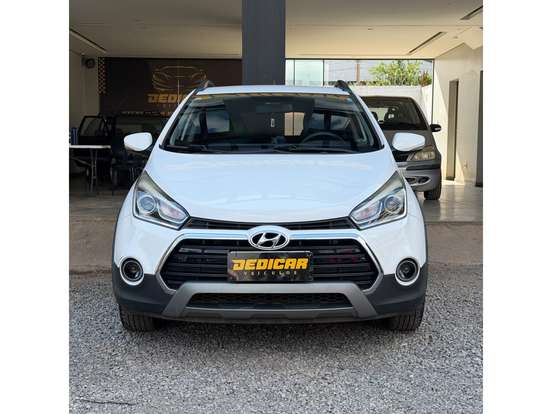 HYUNDAI-HB20X-1.6 16V PREMIUM FLEX 4P AUTOMÁTICO HYUNDAI-HB20X-2016
