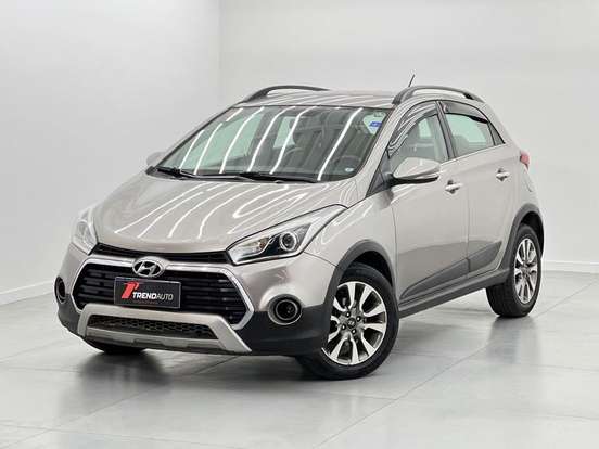HYUNDAI-HB20X-1.6 16V PREMIUM FLEX 4P AUTOMÁTICO HYUNDAI-HB20X-2016