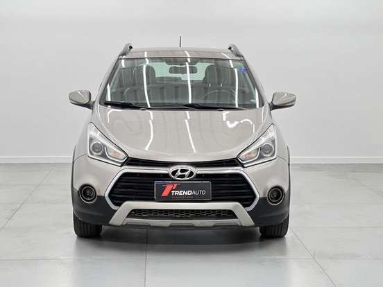HYUNDAI-HB20X-1.6 16V PREMIUM FLEX 4P AUTOMÁTICO HYUNDAI-HB20X-2016