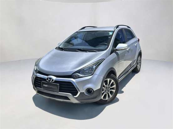 HYUNDAI-HB20X-2017