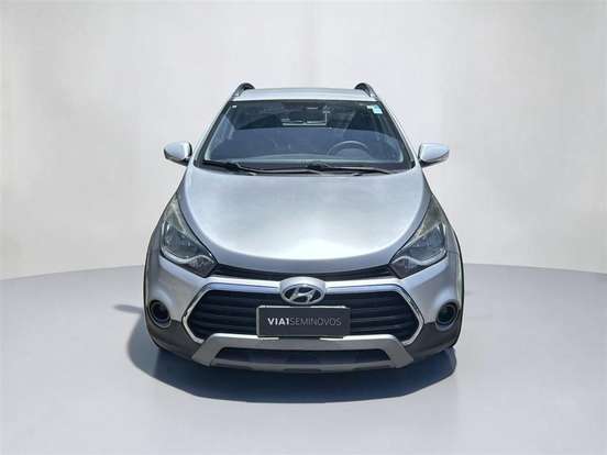 HYUNDAI-HB20X-2017
