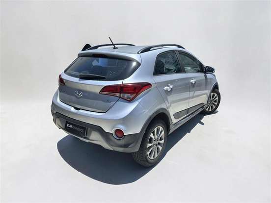 HYUNDAI-HB20X-2017