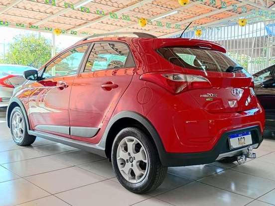 HYUNDAI-HB20X-1.6 16V STYLE FLEX 4P MANUAL HYUNDAI-HB20X-2015