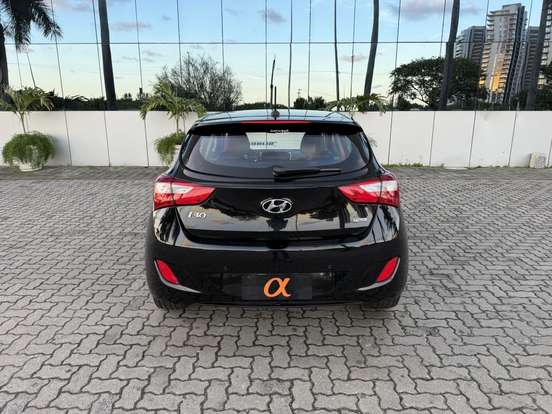 HYUNDAI-I30-2012
